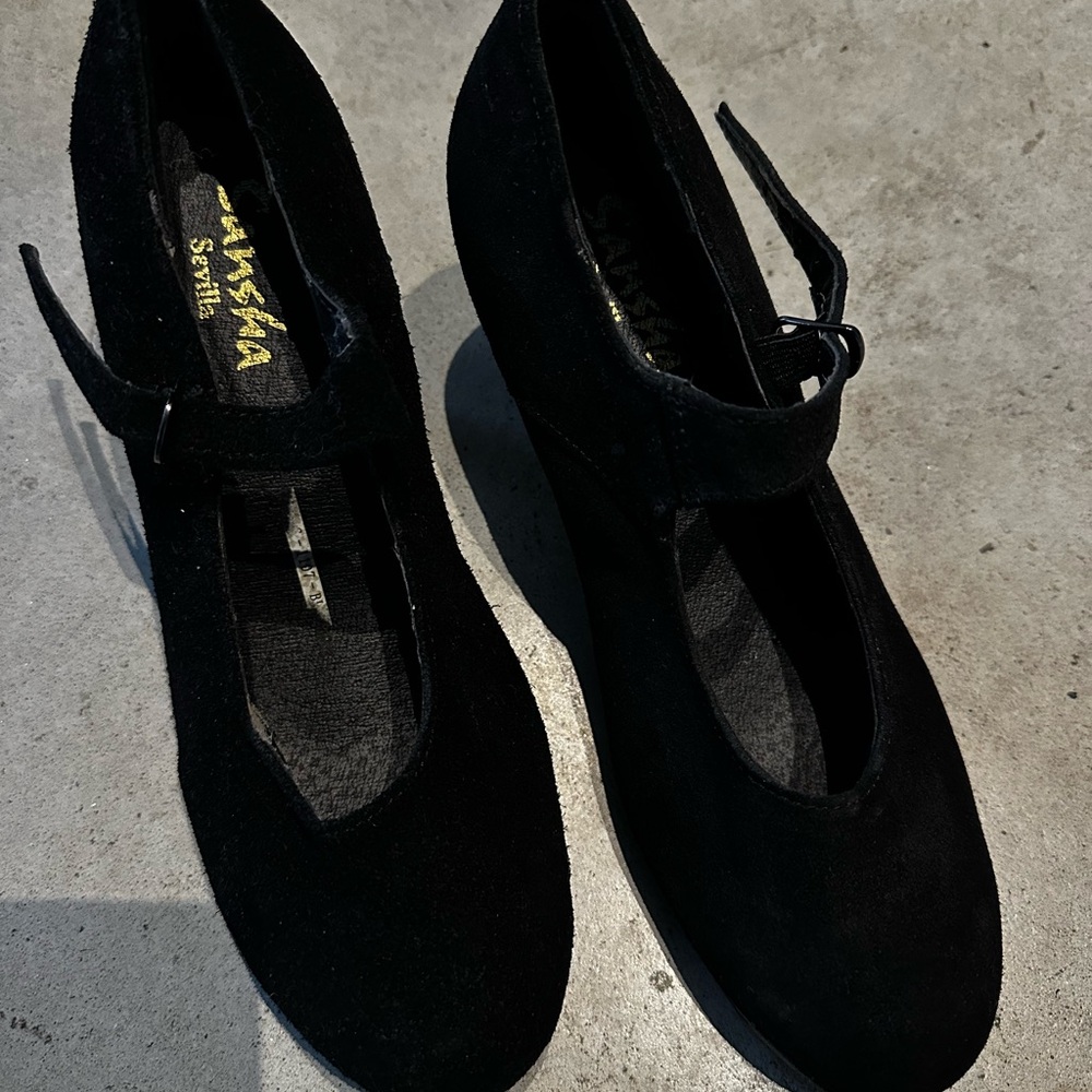 Flamenco Black Suede Heels Sandra size 10